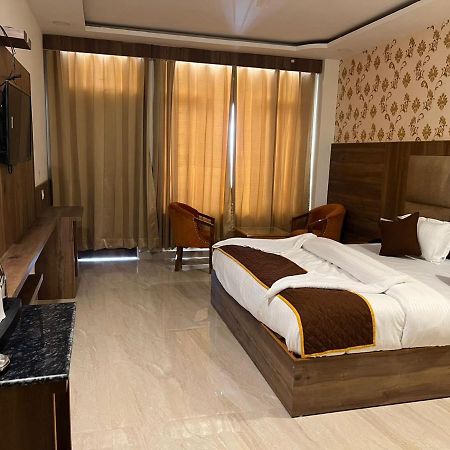 Highsky Resort Dharamshala Bagian luar foto