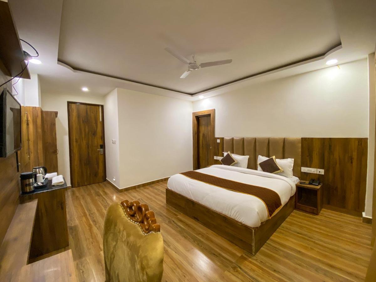Highsky Resort Dharamshala Bagian luar foto