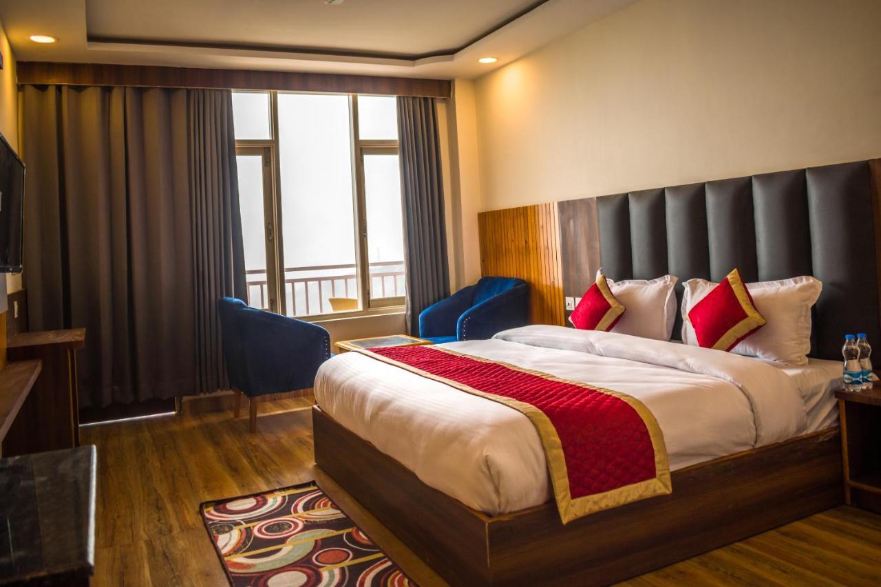 Highsky Resort Dharamshala Bagian luar foto