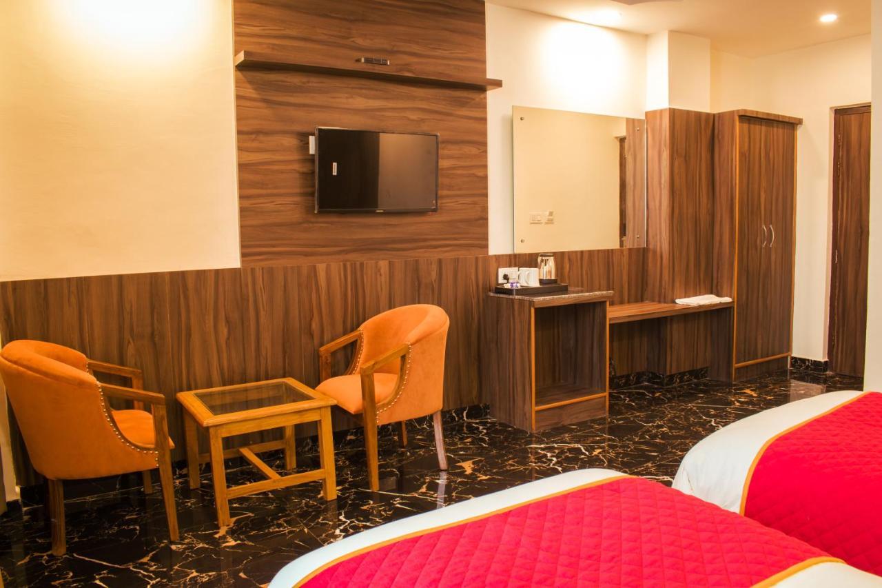 Highsky Resort Dharamshala Bagian luar foto