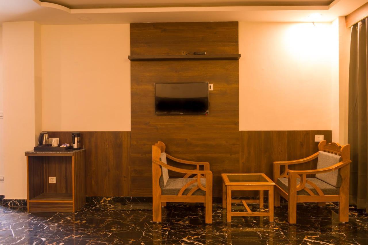 Highsky Resort Dharamshala Bagian luar foto